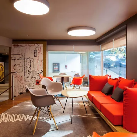 Ibis Liberdade 2*