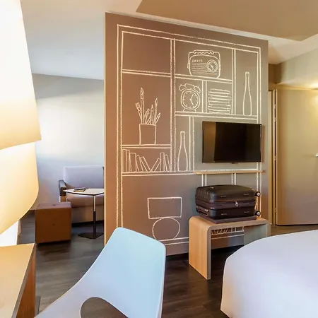 Ibis Liberdade 2*