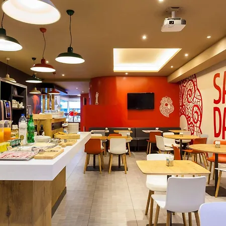 Hotell Ibis Liberdade 2*